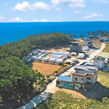 Daebudo Juni Pension Ansan Exterior foto