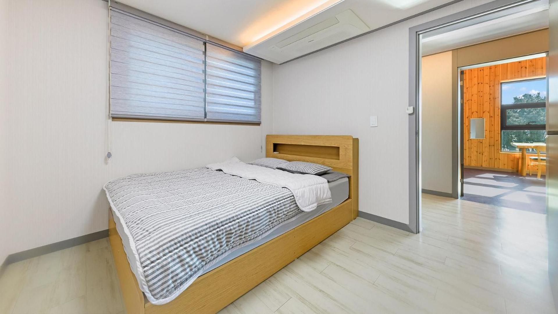 Daebudo Juni Pension Ansan Exterior foto
